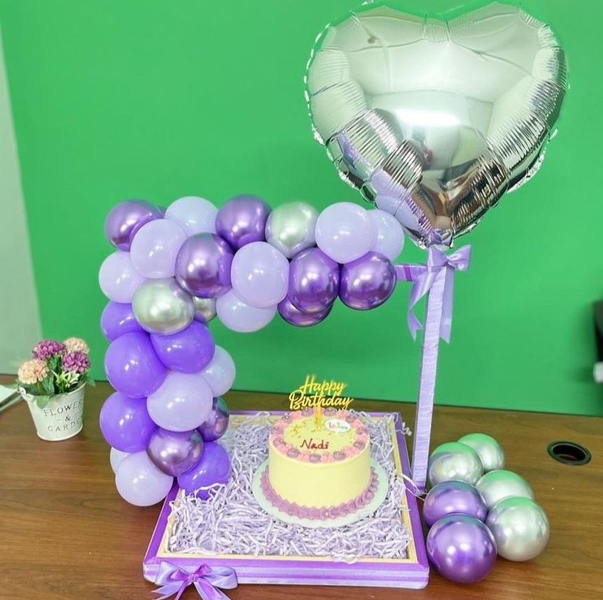 Lavender Dream Birthday Balloon Hamper